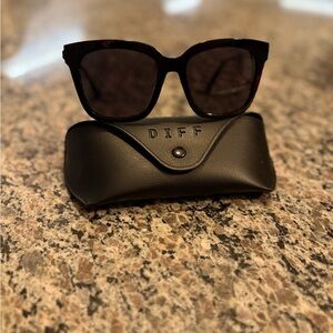Diff Eyewear-Bella Black Sunglasses